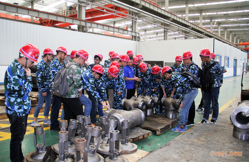 兰高阀门搭建学习平台迎兰州交通大学学生参观实习