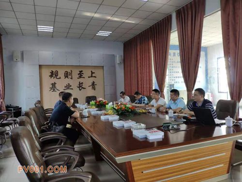 ����˫���ڻ�������̸����