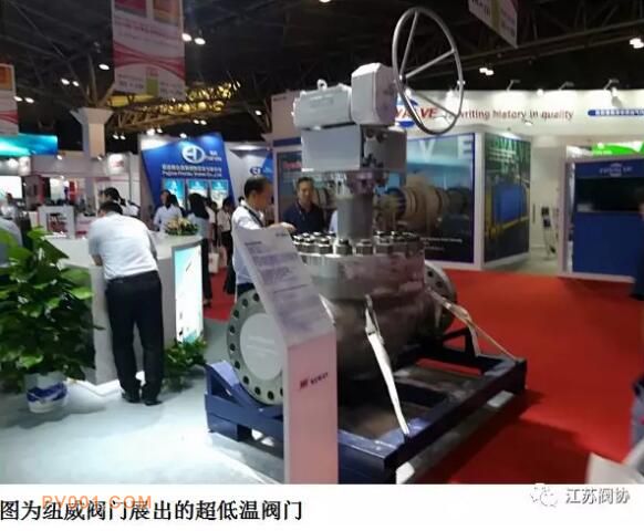 ���շ�����ҵ30�����ҵ�γ�ǿ�����ݲ�չ���෧���������޲�����