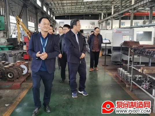 �����и��г���ΰһ���߷ð��ս��ϱ÷�����