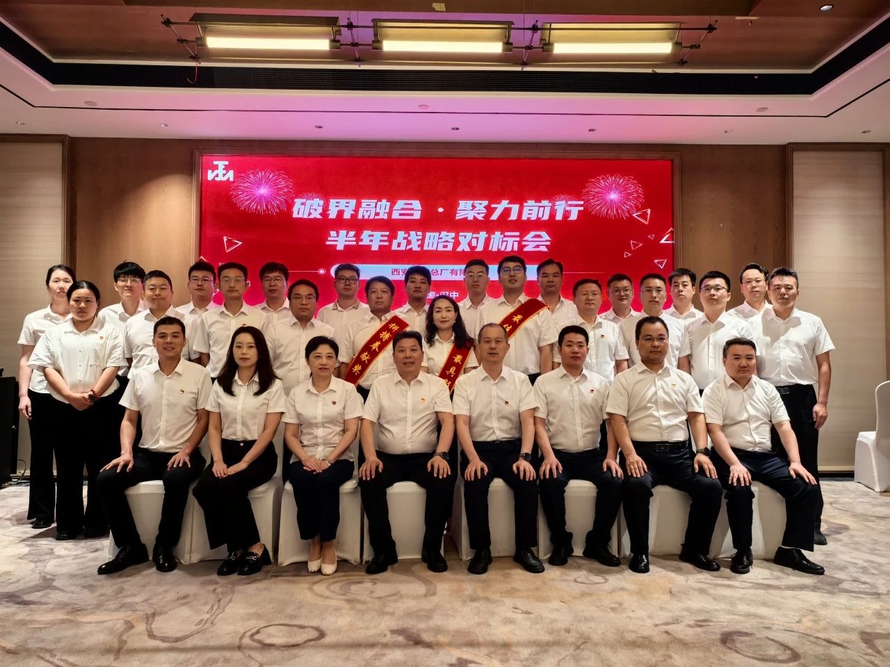 �����÷��ٿ����ƽ��ںϡ�����ǰ�С�����ս�ԶԱ��