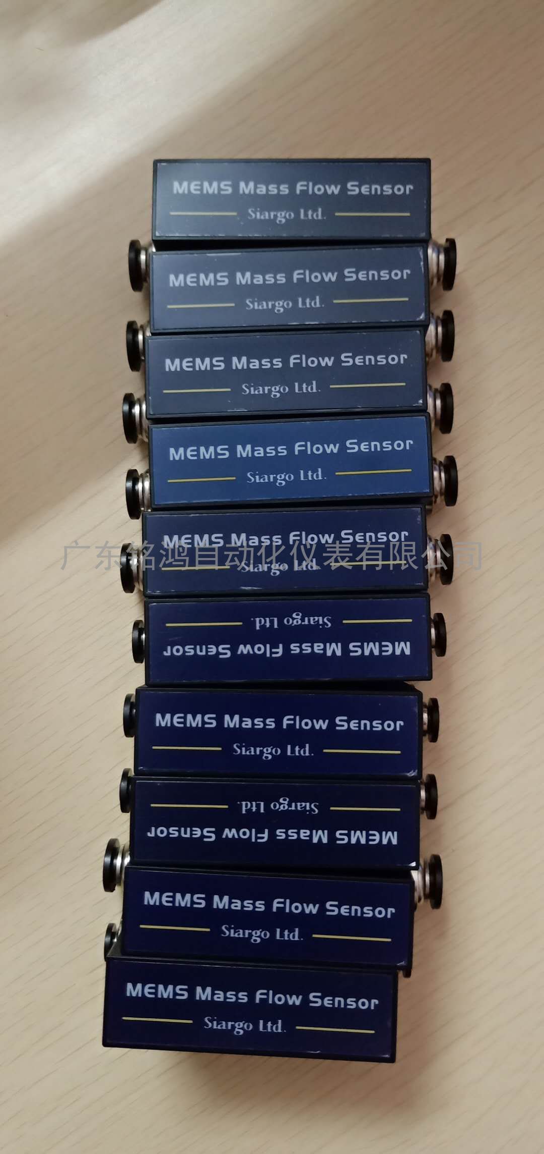 供应FS4003微型气体流量计