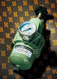 供应空气过滤减压器