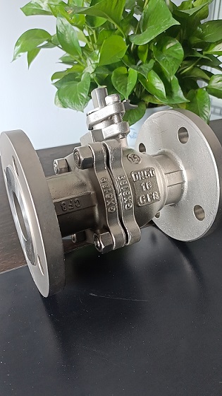 供应不锈钢法兰球阀Q41F-16P-DN50