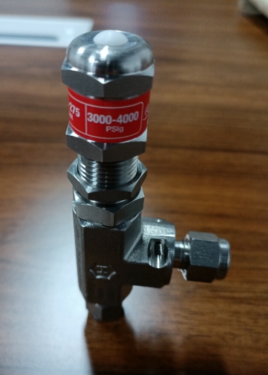 供应哈姆雷特H900HP系列高压泄压安全阀