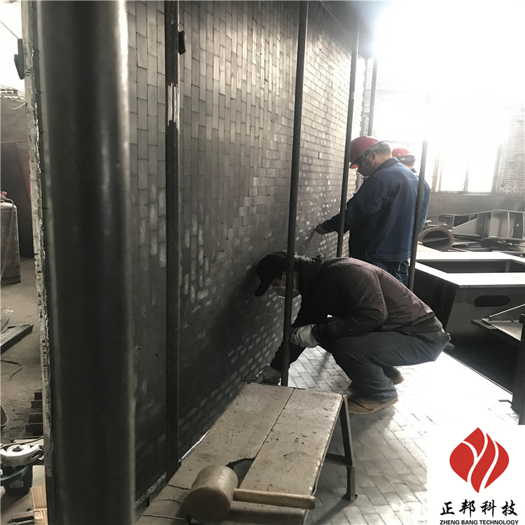 供应西安管道龟甲网耐磨胶泥使用技巧